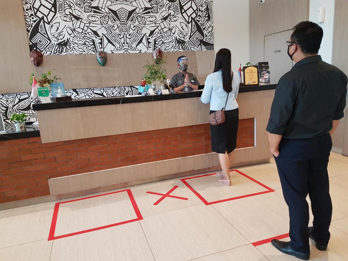 Hotel 88 Itc Fatmawati Jakarta By Wh Exteriér fotografie