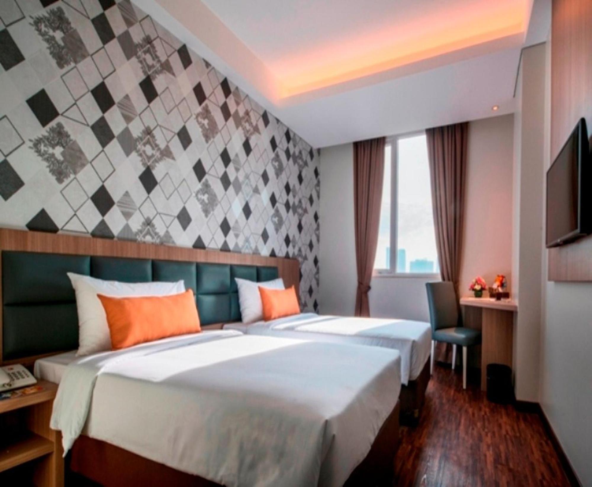 Hotel 88 Itc Fatmawati Jakarta By Wh Exteriér fotografie