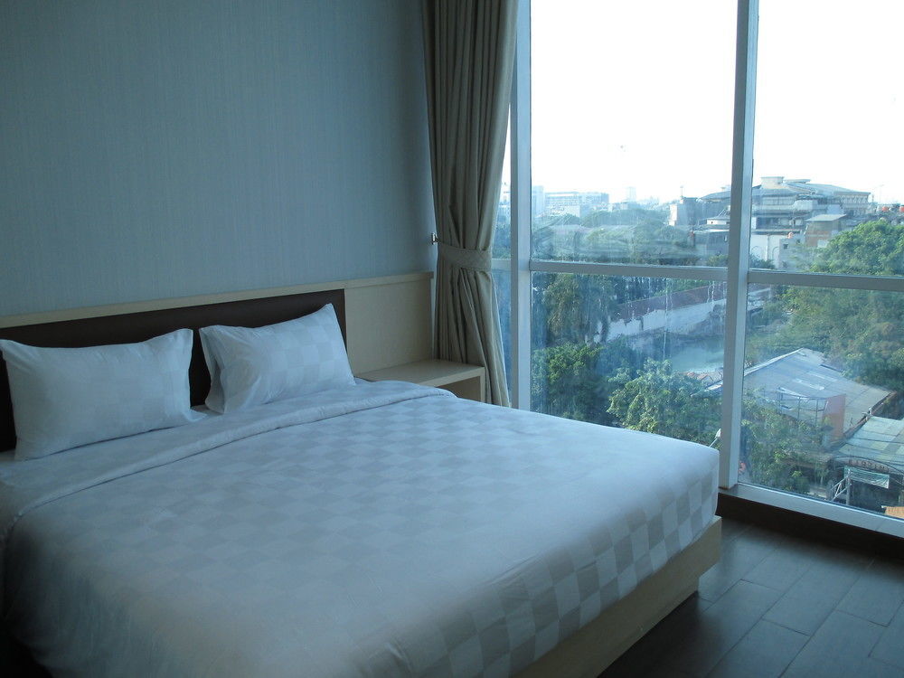 Hotel 88 Itc Fatmawati Jakarta By Wh Exteriér fotografie