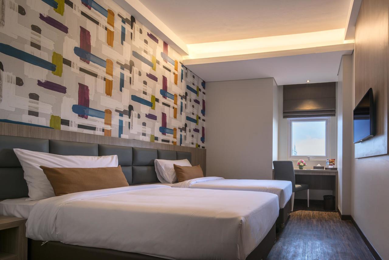 Hotel 88 Itc Fatmawati Jakarta By Wh Exteriér fotografie