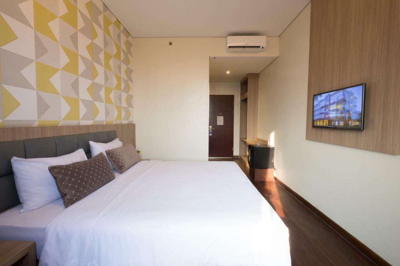 Hotel 88 Itc Fatmawati Jakarta By Wh Exteriér fotografie