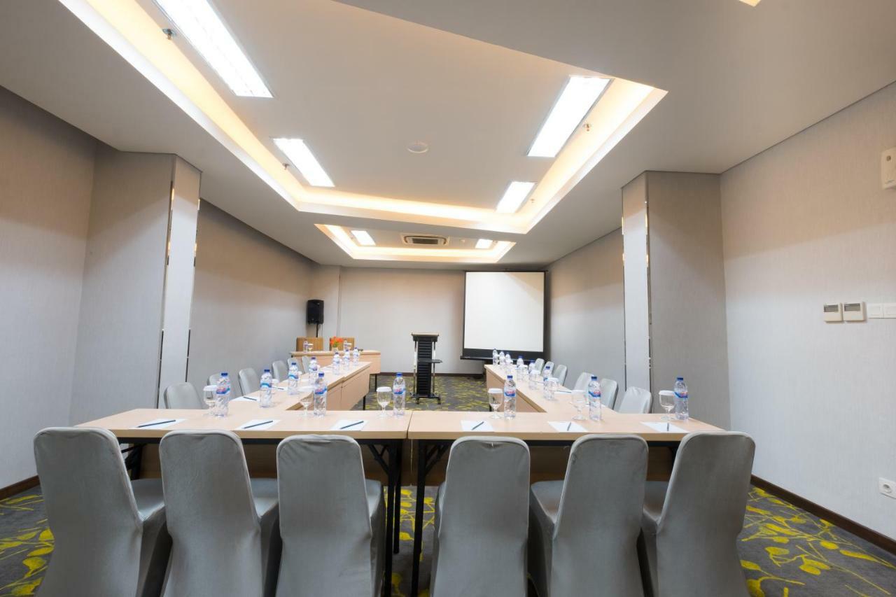 Hotel 88 Itc Fatmawati Jakarta By Wh Exteriér fotografie