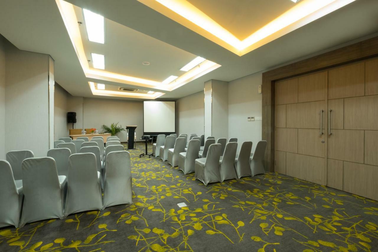 Hotel 88 Itc Fatmawati Jakarta By Wh Exteriér fotografie