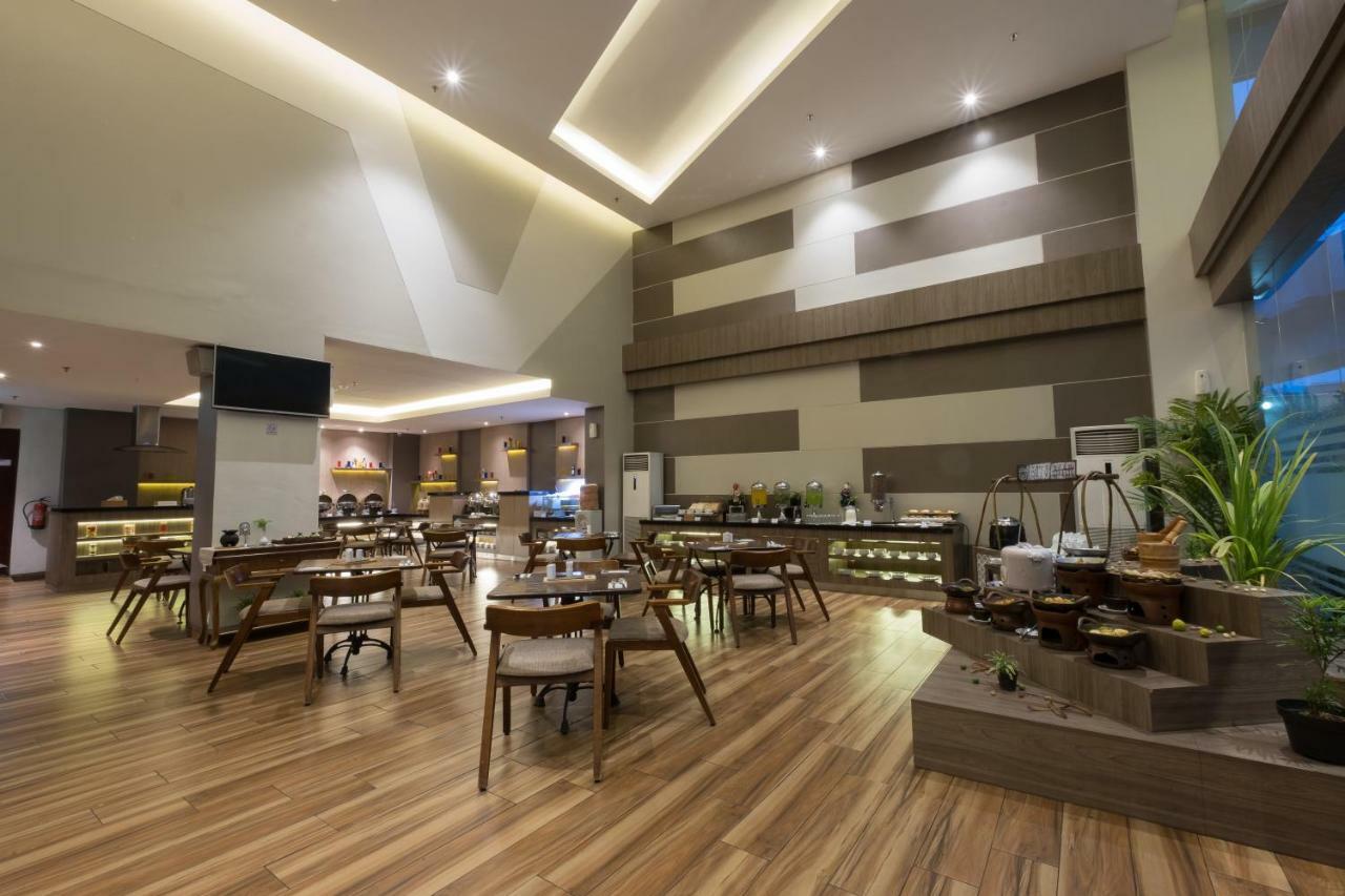 Hotel 88 Itc Fatmawati Jakarta By Wh Exteriér fotografie